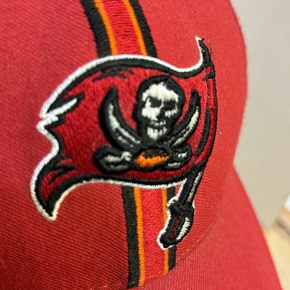 Tampa Bay Buccaneers NFL Cap - Picture 7 of 7
